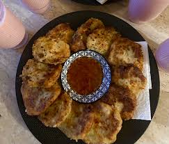 Maakouda ( galettes de pomme de terres) au kiri